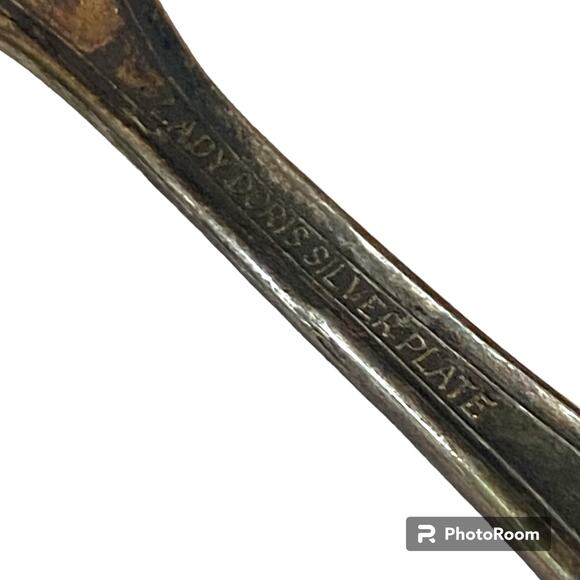 Princess Lady Doris Pattern Salad Fork Silverplate Novelty Flatware Discontinued - Picture 8 of 10